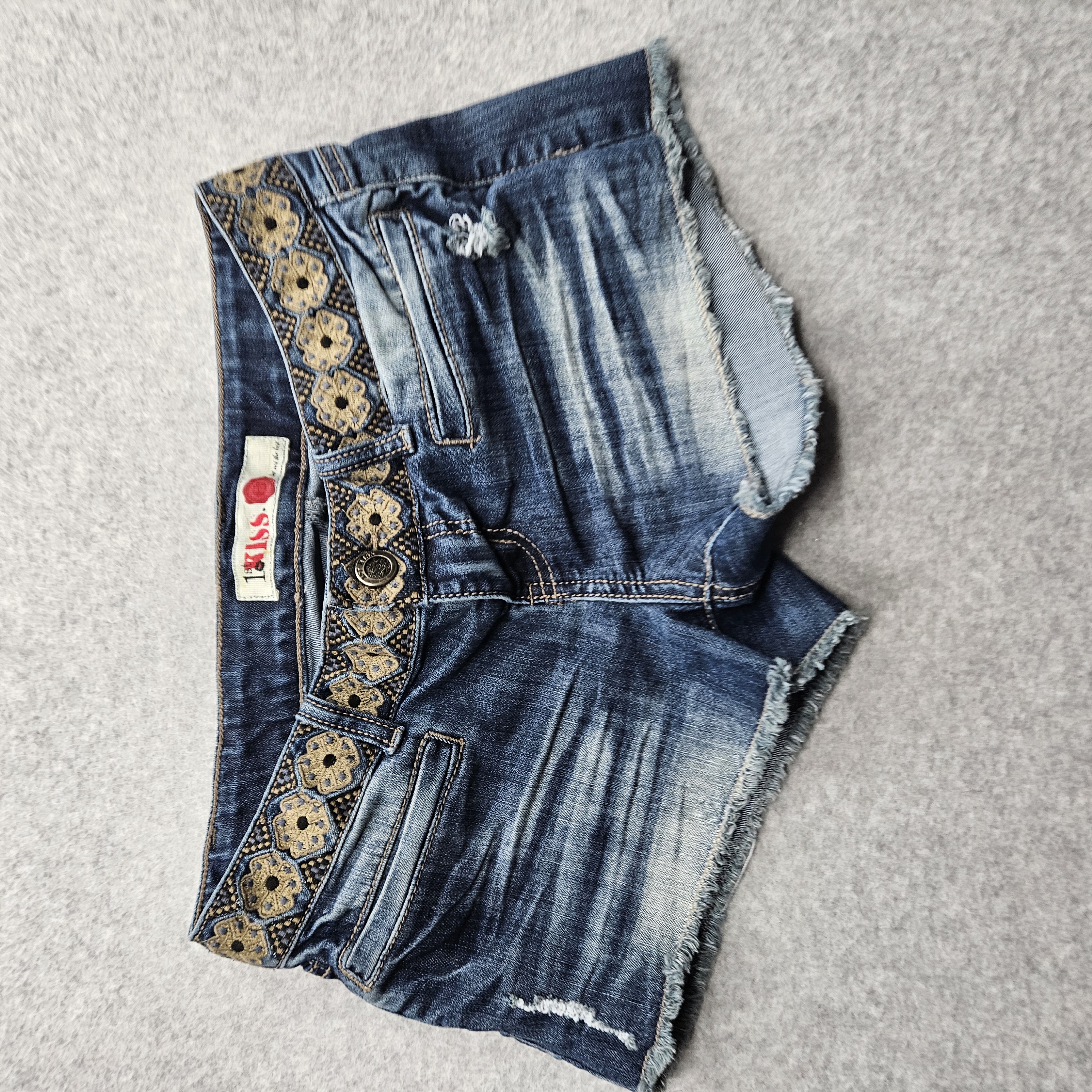 Kiss Women's 16 Blue High Waist Short Jeans