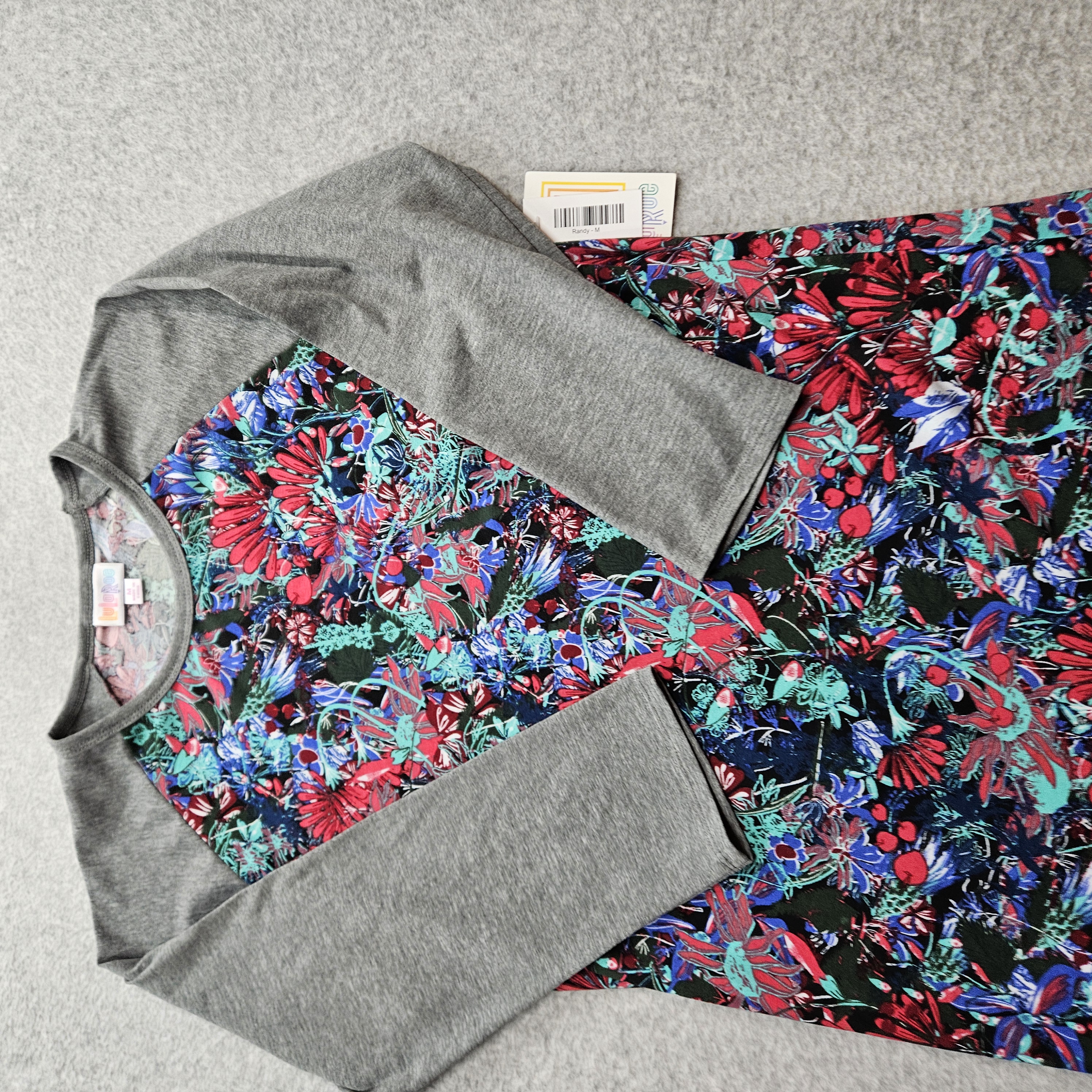 Lularoe Women's Medium FLoral Prints 3/4 Blouse NWT. 