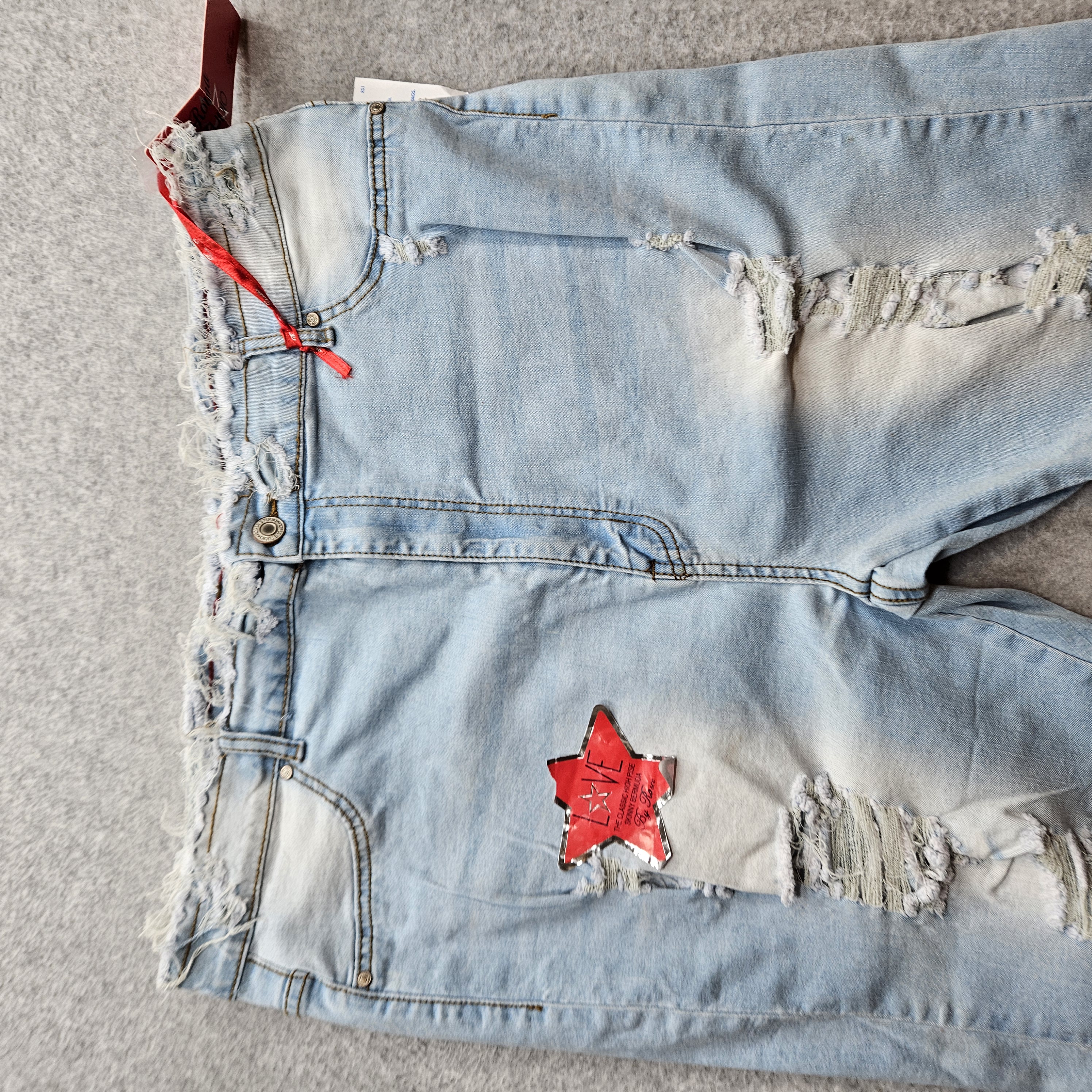 Roma Studio Women's Size 24 Knee Length Ripped Off Shorts NWT