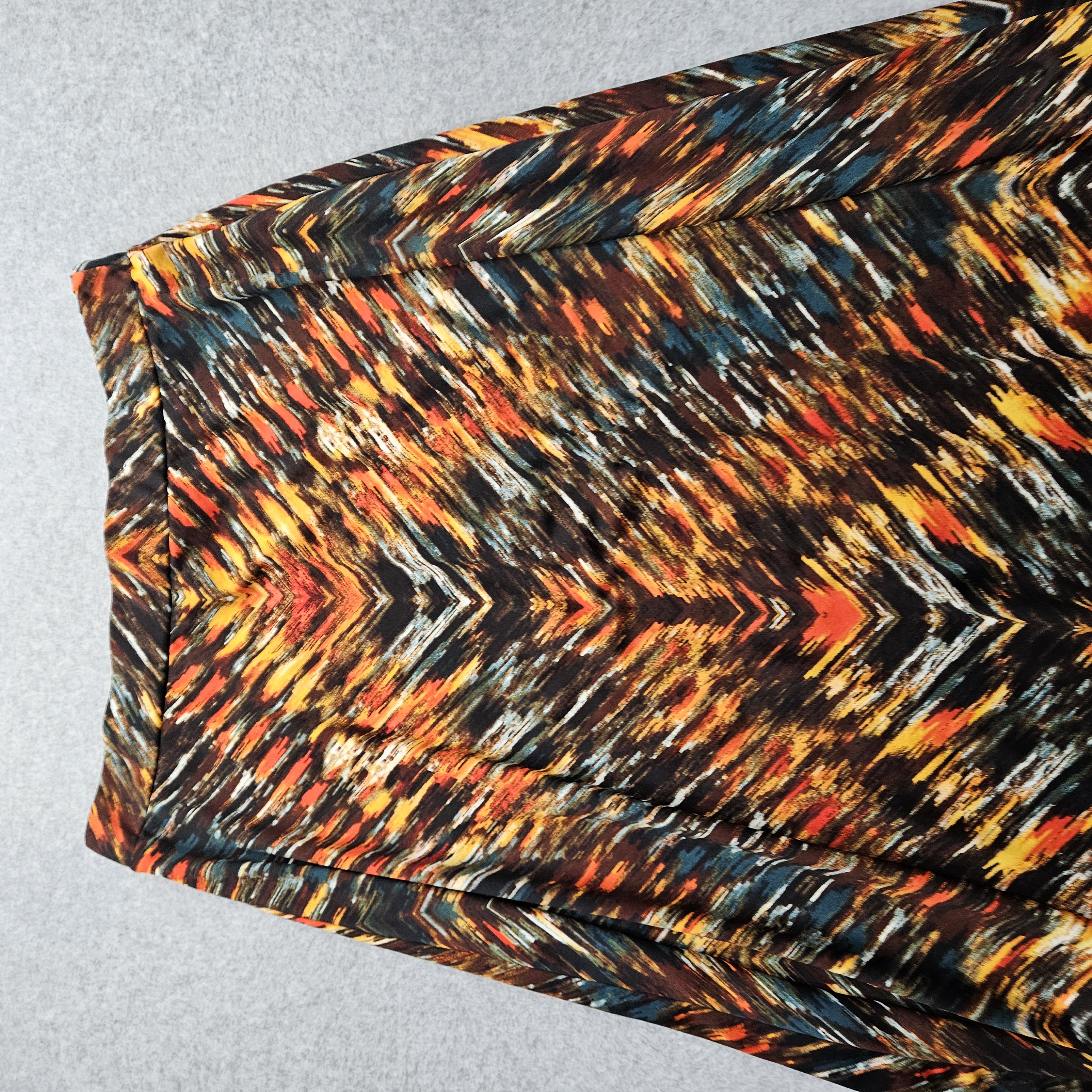 Kim Rogers Women Size Large Multicolor Chevron Print Pull On Skirt