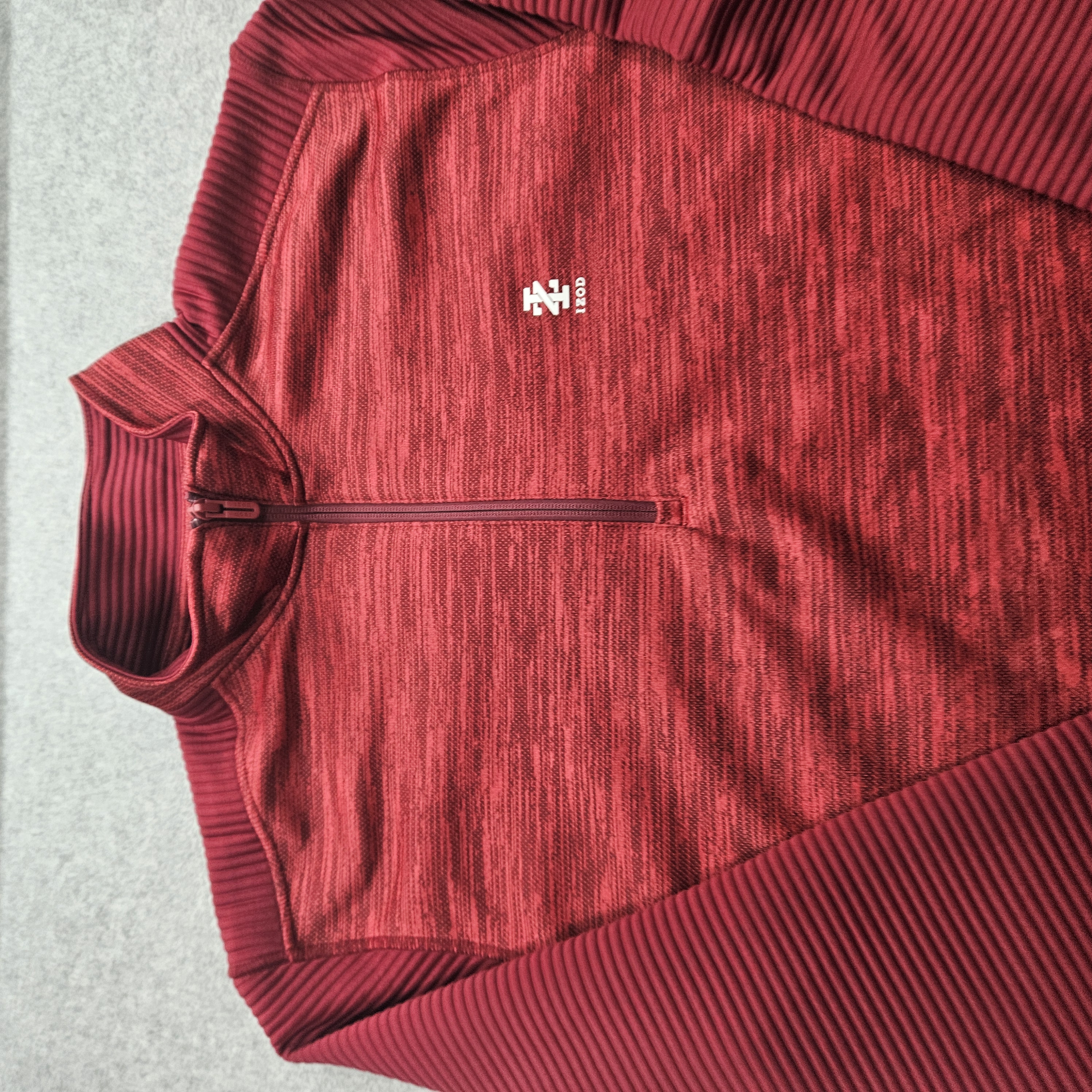 Izod Men's Large Red Turtleneck Golf Long Sleeve Shirt