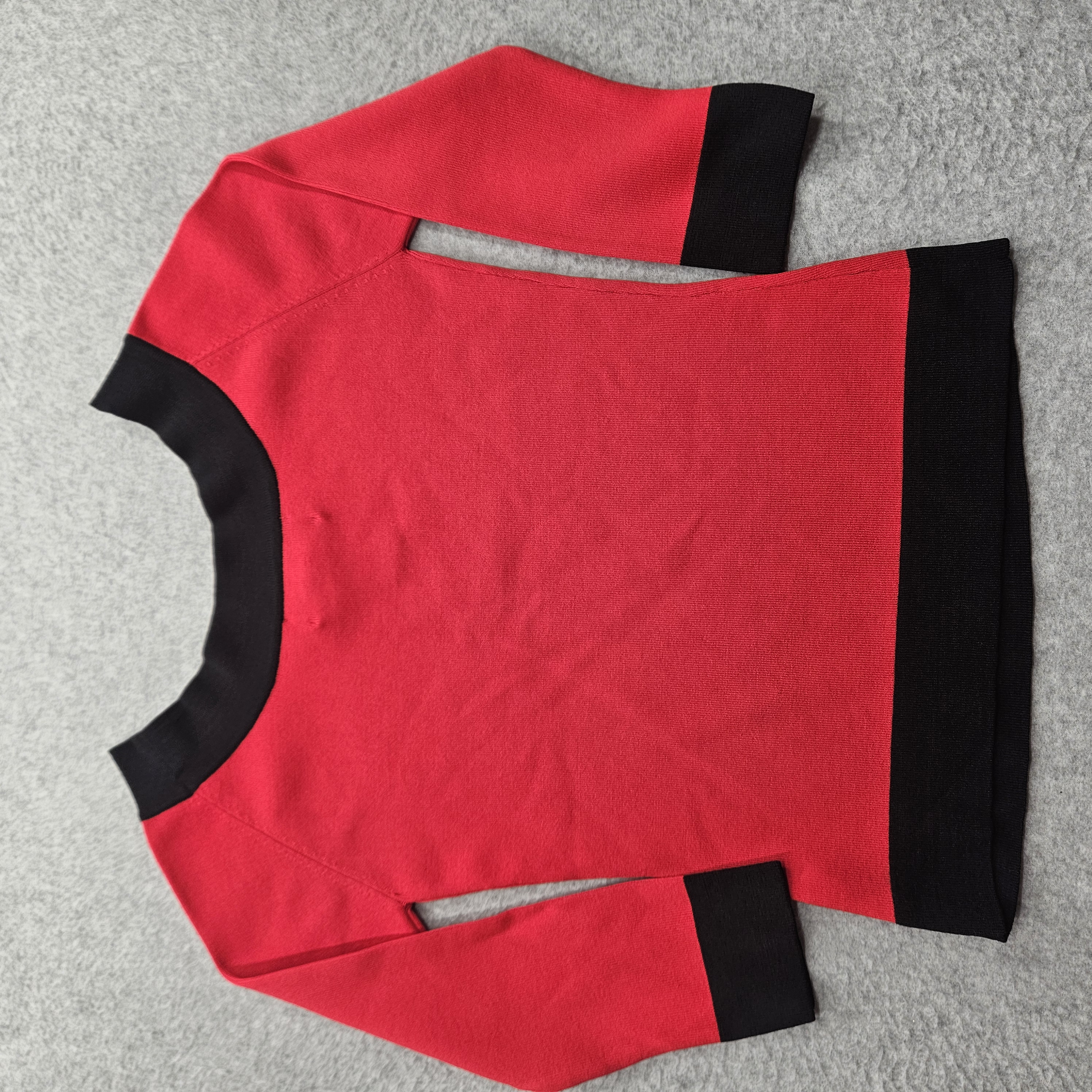 Joseph A Women's Small Red Knitted Blouse