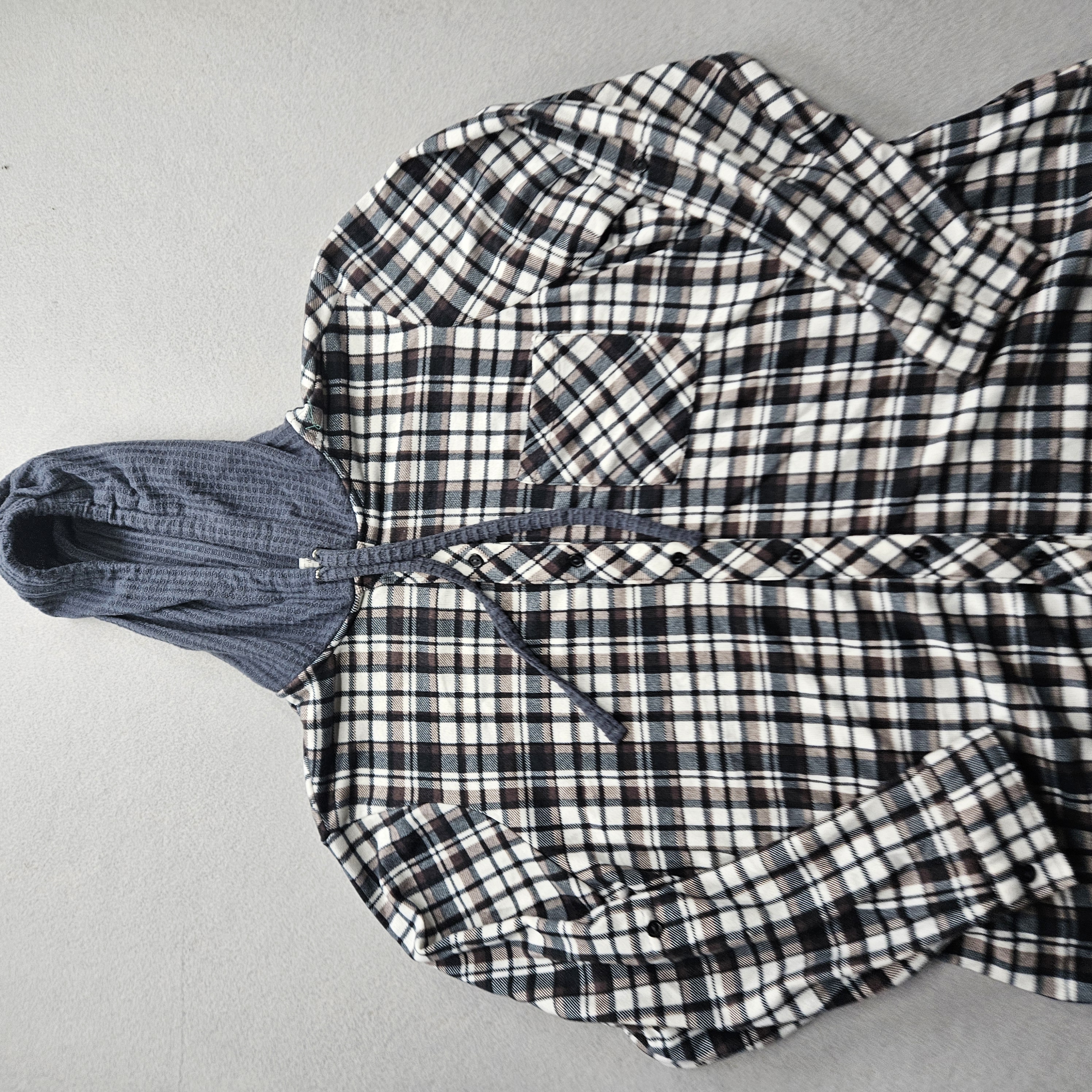 Eden & Olivia Women's XL Multicolor Plaid Button Down Hoodie