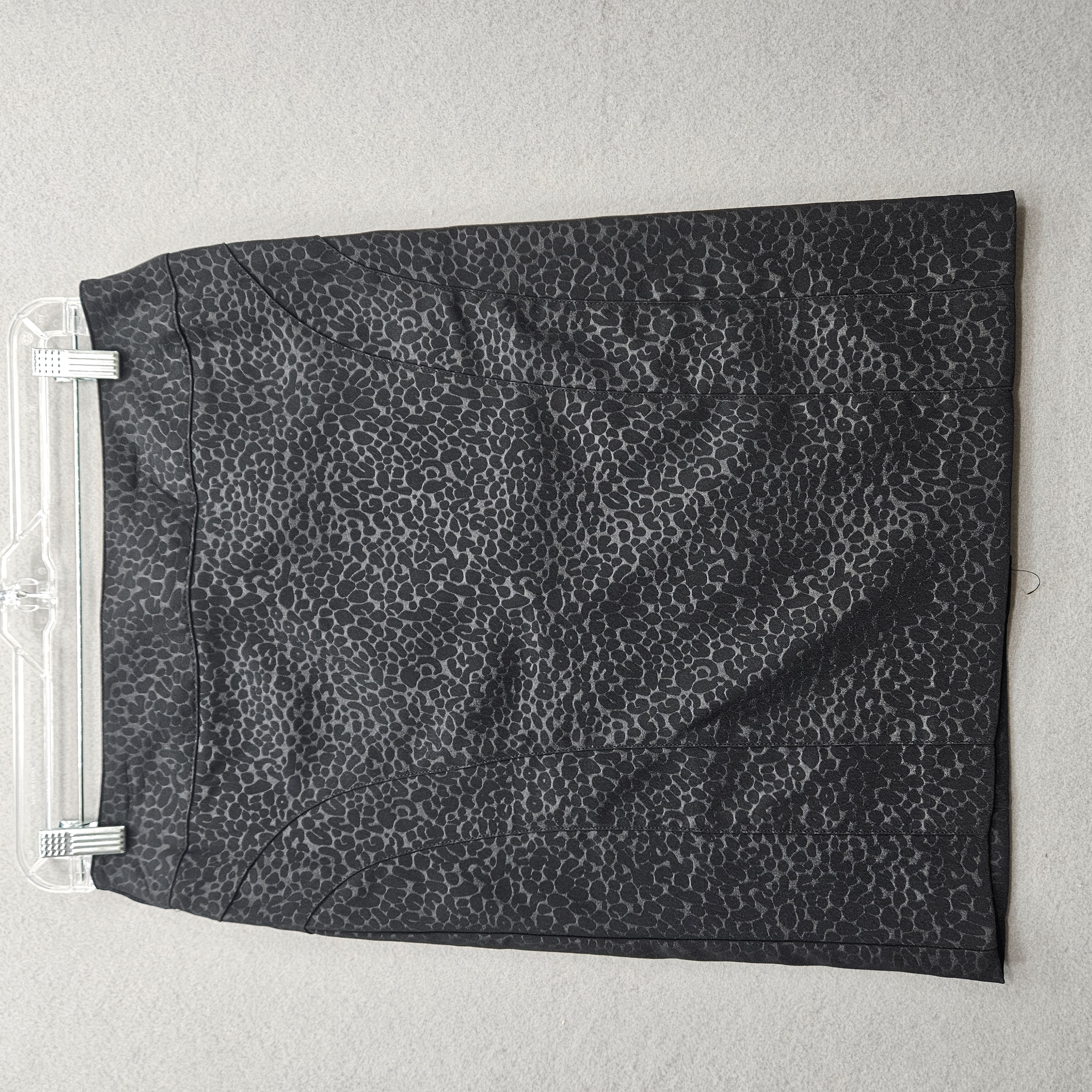 Tracy Evans Limited Women's size 3 Black Printed Skirt