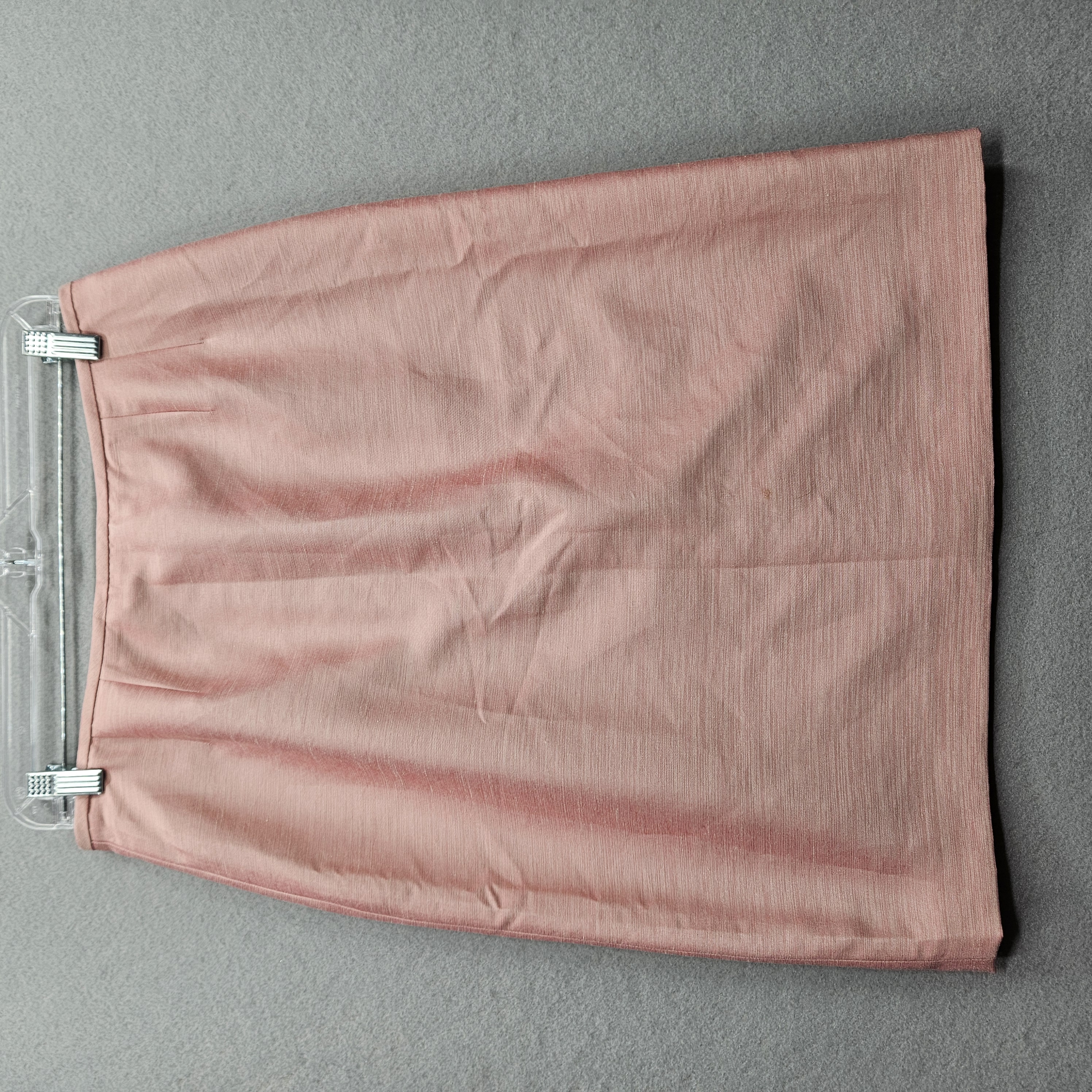 Le Suit Women's Size 10P Pink Textured Knee Length Skirt Petite