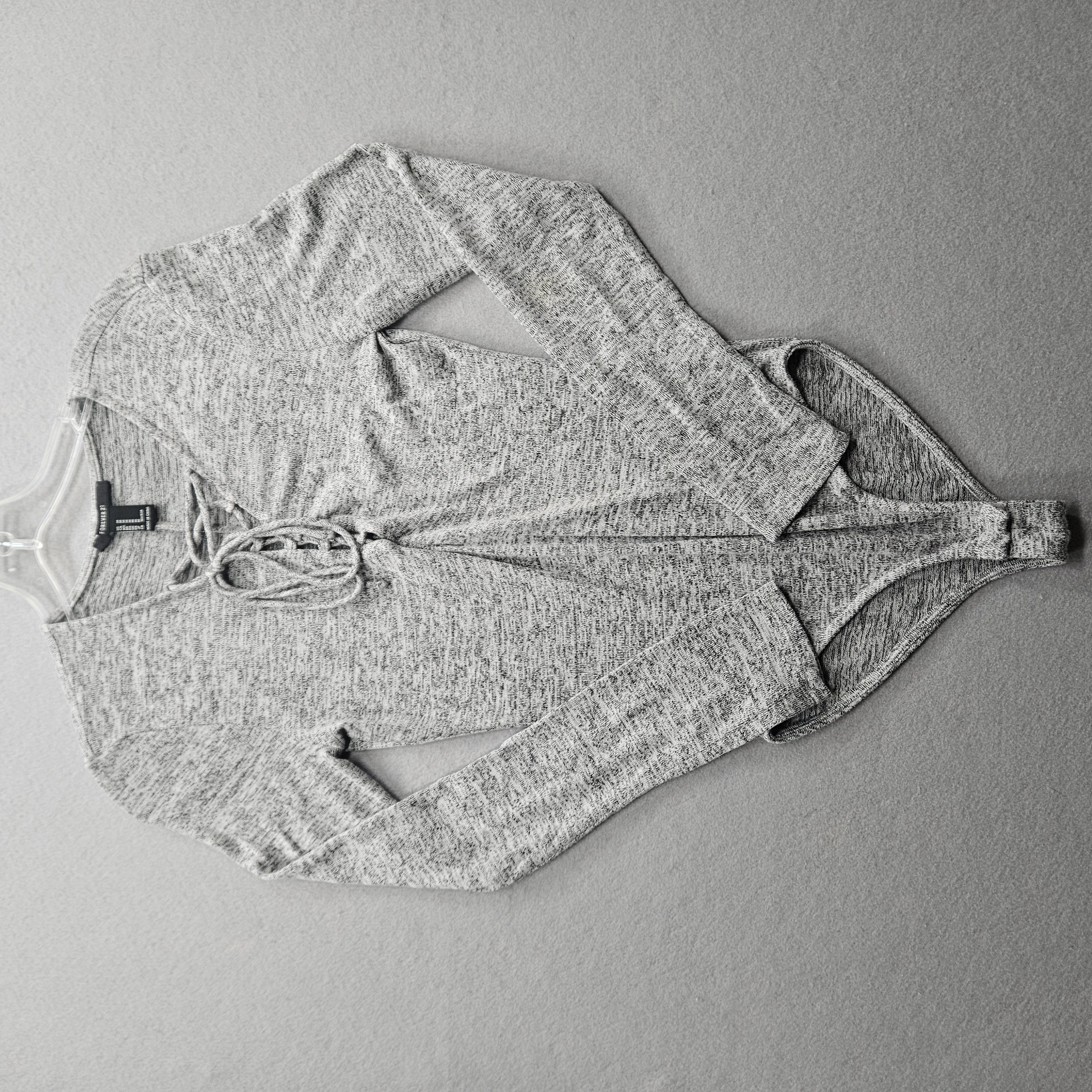 Forever 21 Women’s Medium Gray bodysuit