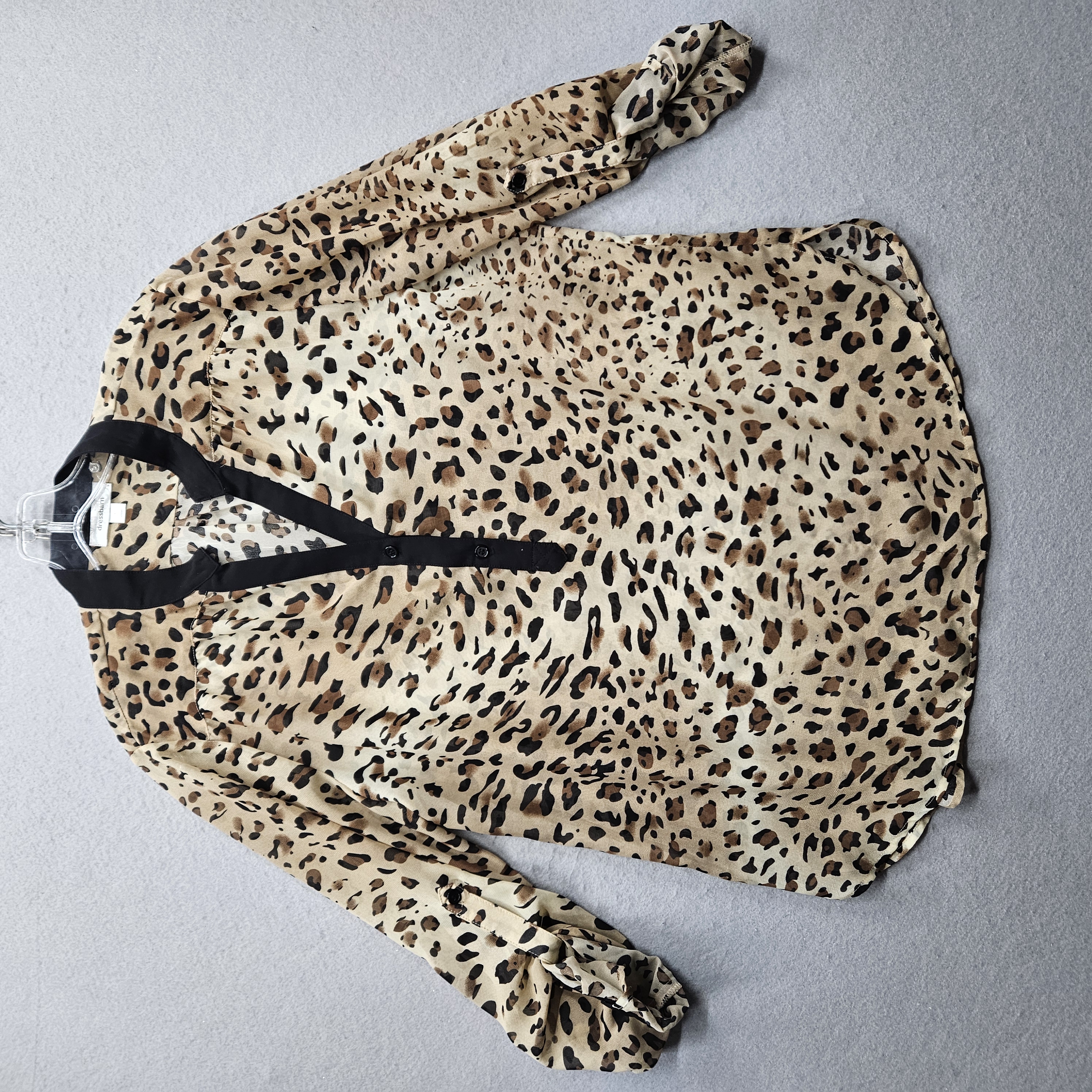 dressbarn Women's Size Large Leopard Long Sleeve Button-Down Blouse