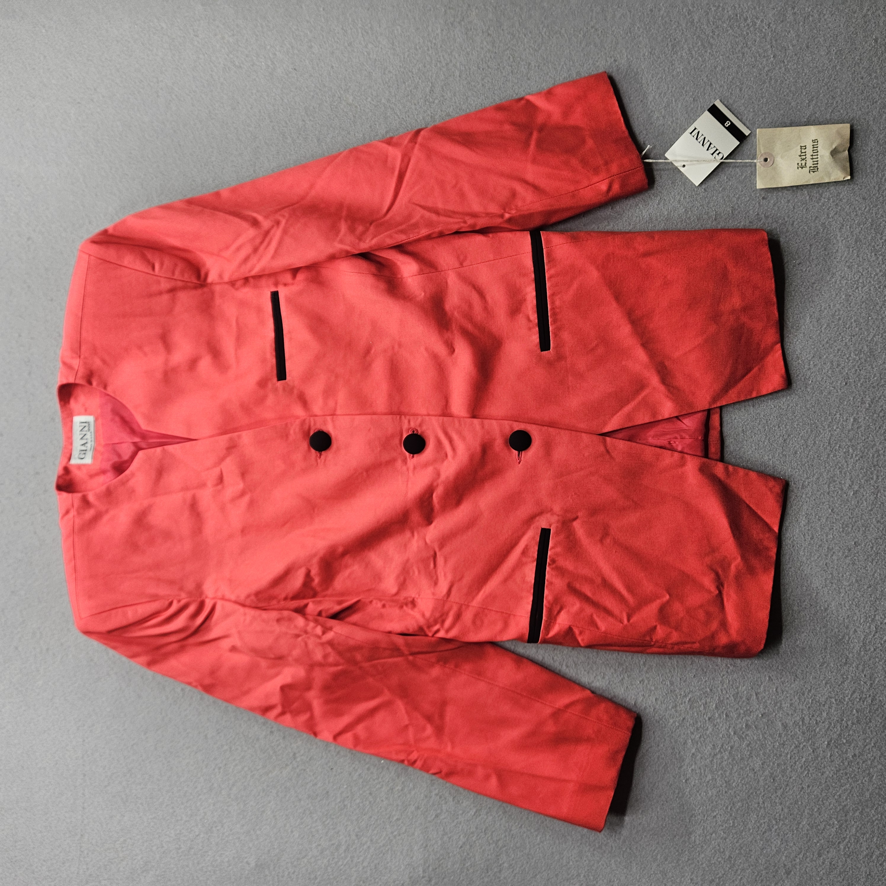 Gianni Sport Women's 8 Red L/S Blazer NWT