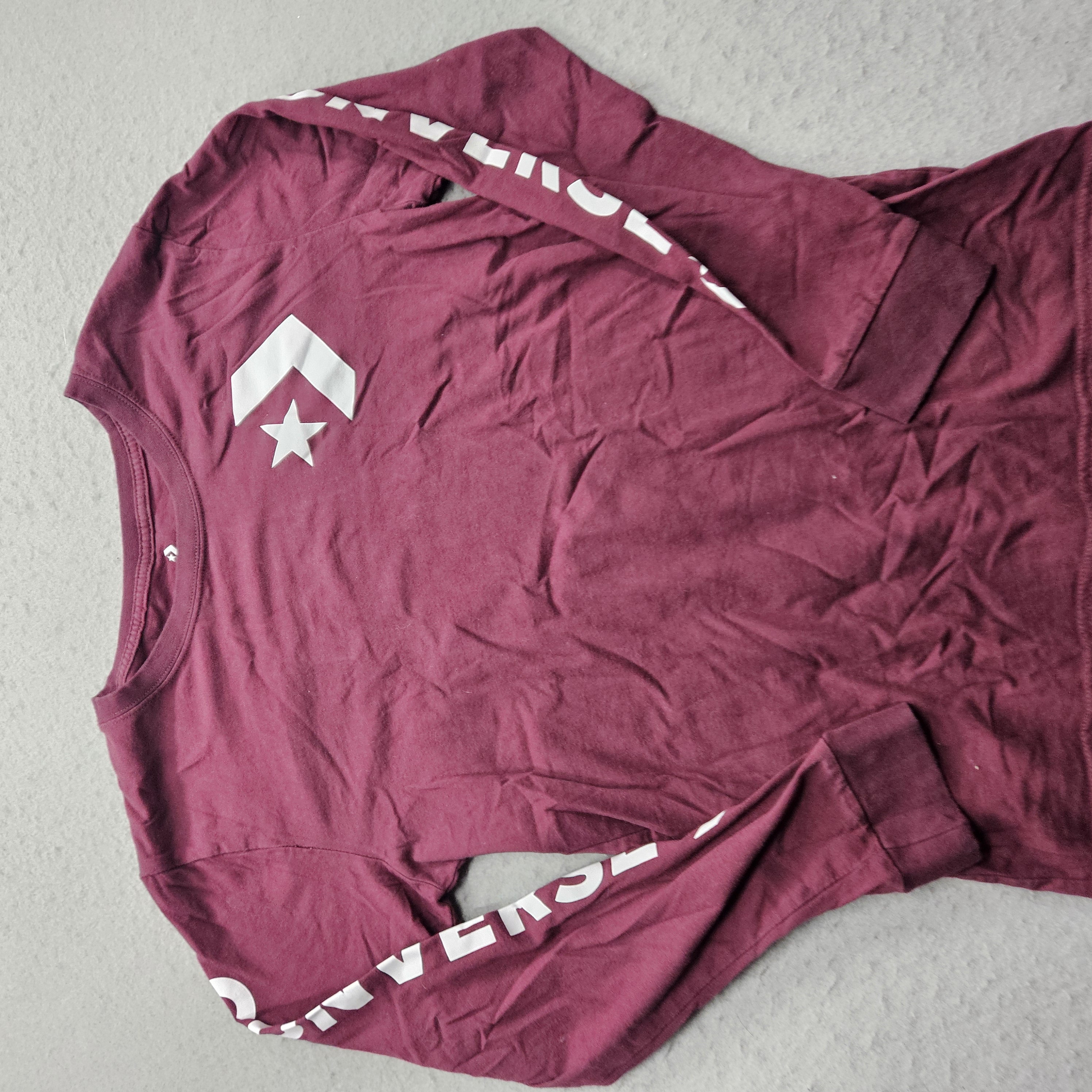 Converse Boys XL Long Sleeve T-Shirt Maroon