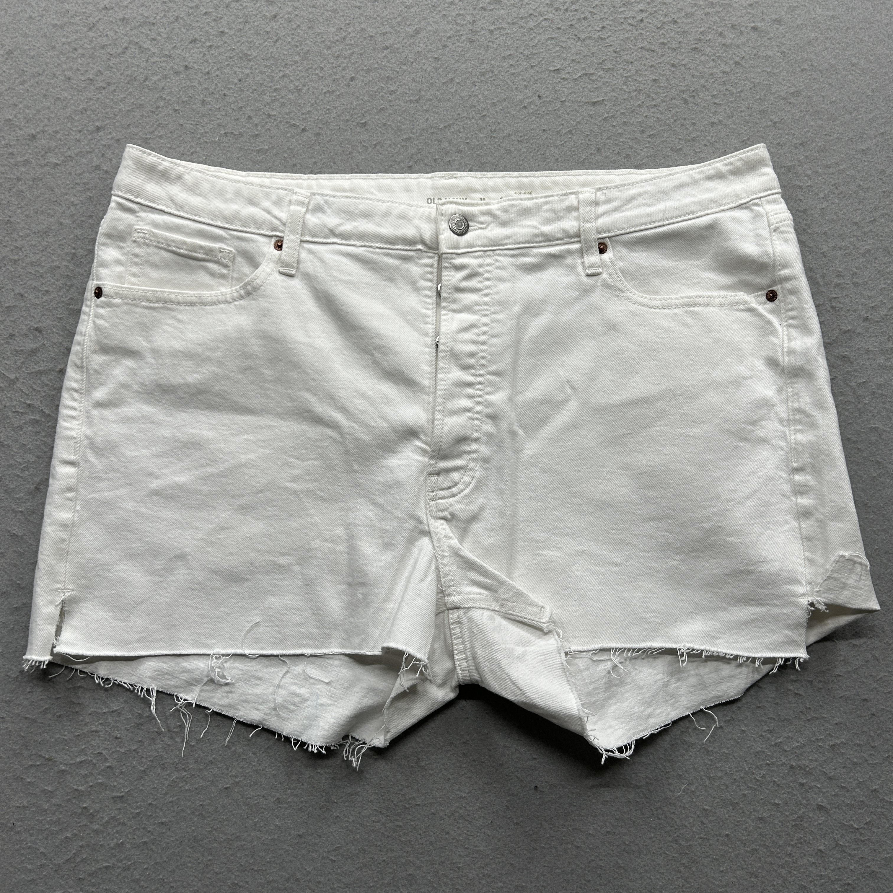 Old Navy High-Rise Women's Shorts Size 18 White