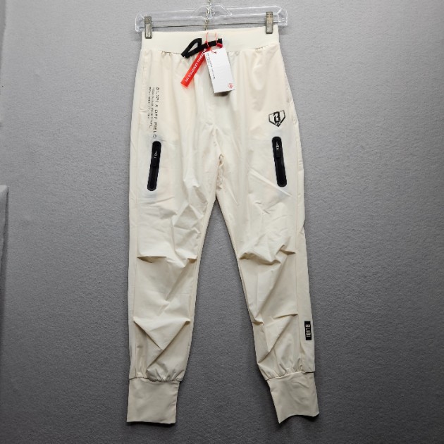 B101 Boys size Youth Large Cream Training Jogger Pants Zip Pockets NWT