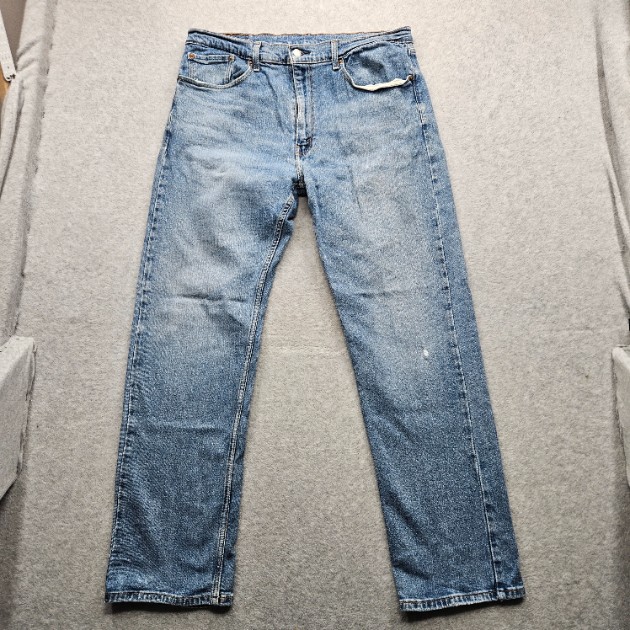 Men's Size 32x32 Light Wash Straight Leg Denim Jeans