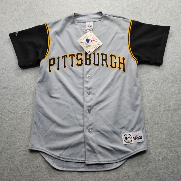 90's Pittsburgh Baseball Majestic Men's Size Medium Gray Black Jersey NWT